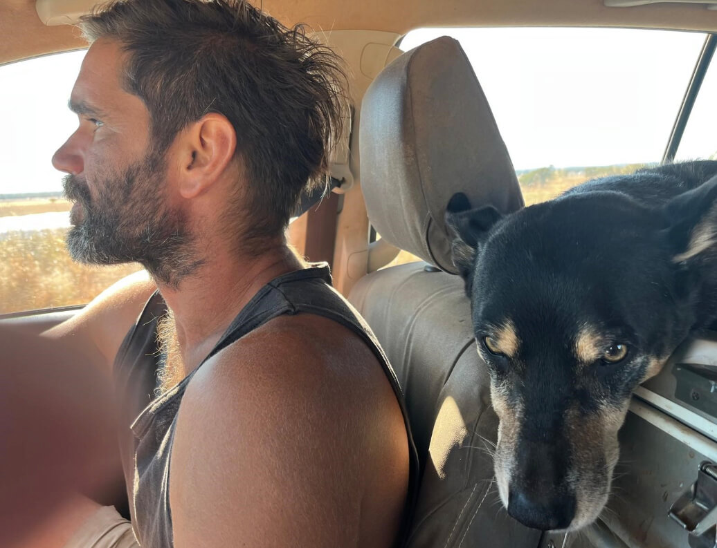 Tomatoes_Bendigo_D_sml Tomato Farmer Kris and dog, in vehicle together